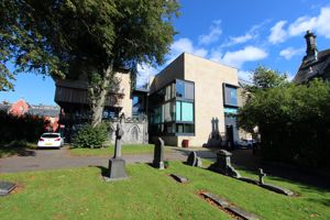 Dunfermline Carnegie Library & Galleries- click for photo gallery
